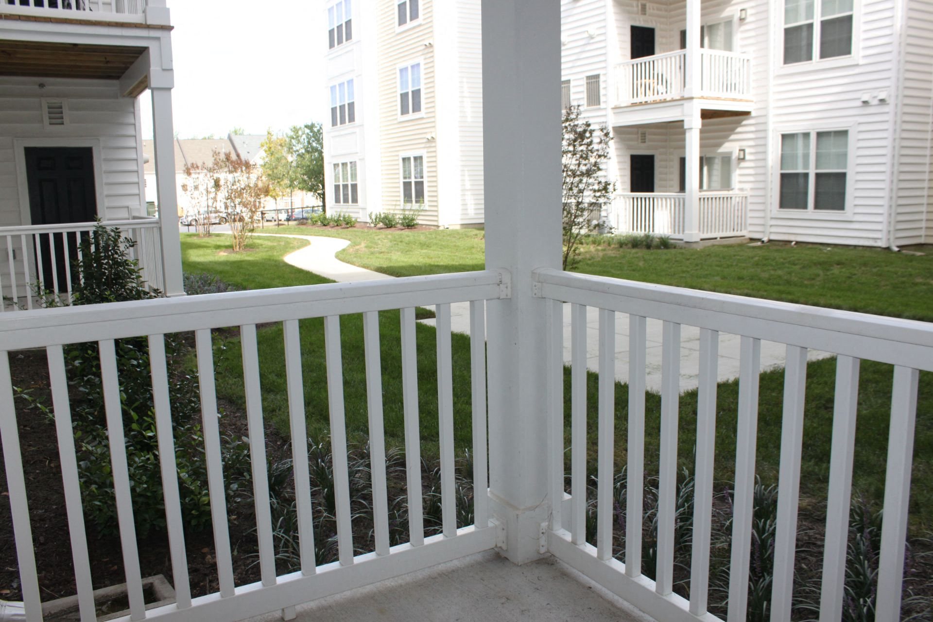 Interiors Pet Friendly Apartments with Patio or Balcony-MetroPlace at Town Center, Camp Springs Maryland